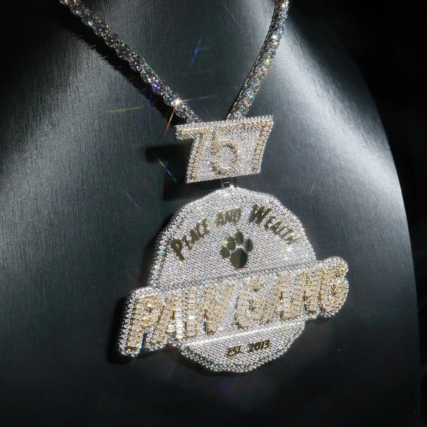Custom Italic Font On Circle Pendant