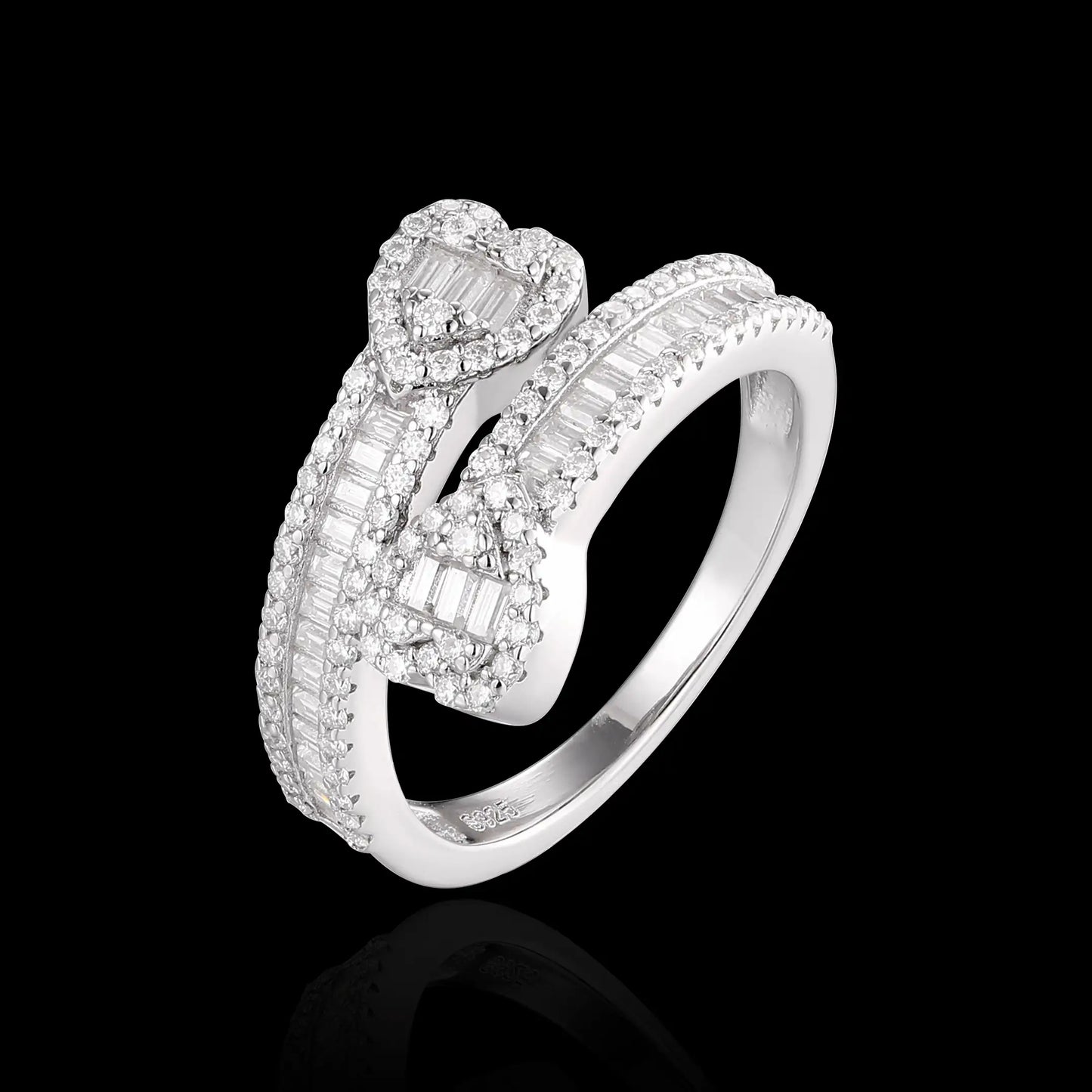 S925 Moissanite Baguette Clover Ring